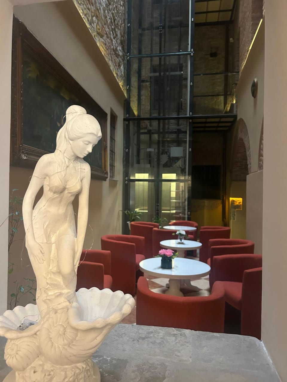 Banquet/Function facilities, Seating area