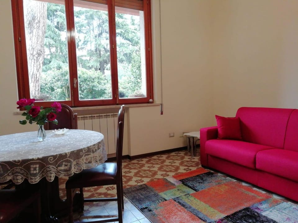 Living room, Seating area, Dining area, Area and facilities