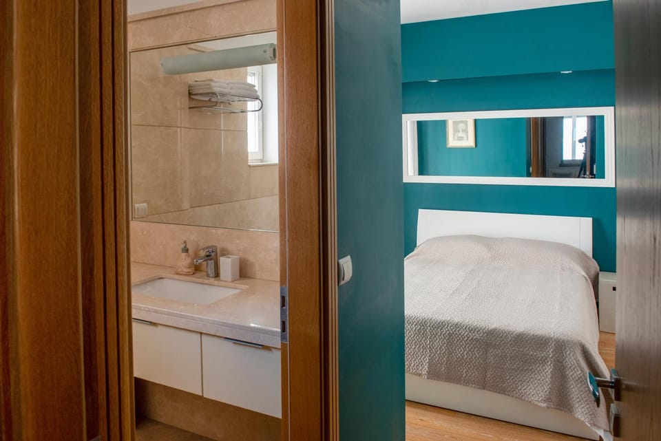 Bathroom, Bedroom