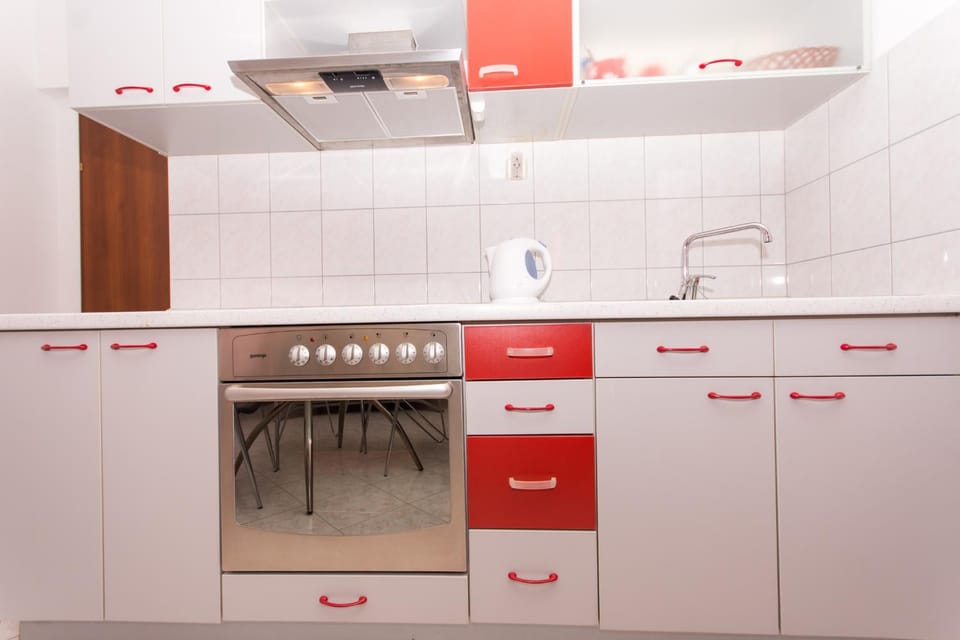 Apartman MINA Apartment in Okrug Gornji