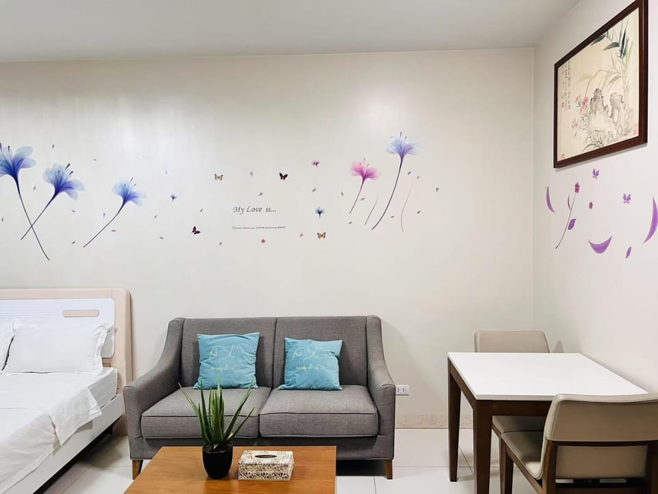 ONE UPTOWN （BGC） Apartment in Makati
