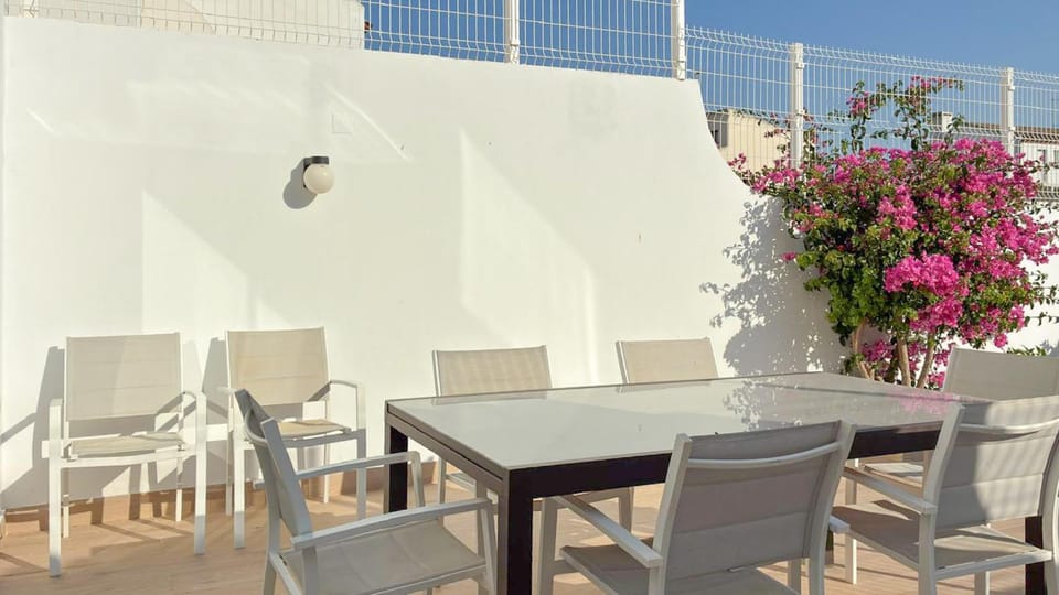 Vila Shradhala V4 Vilamoura Marina by HsRentals House in Quarteira