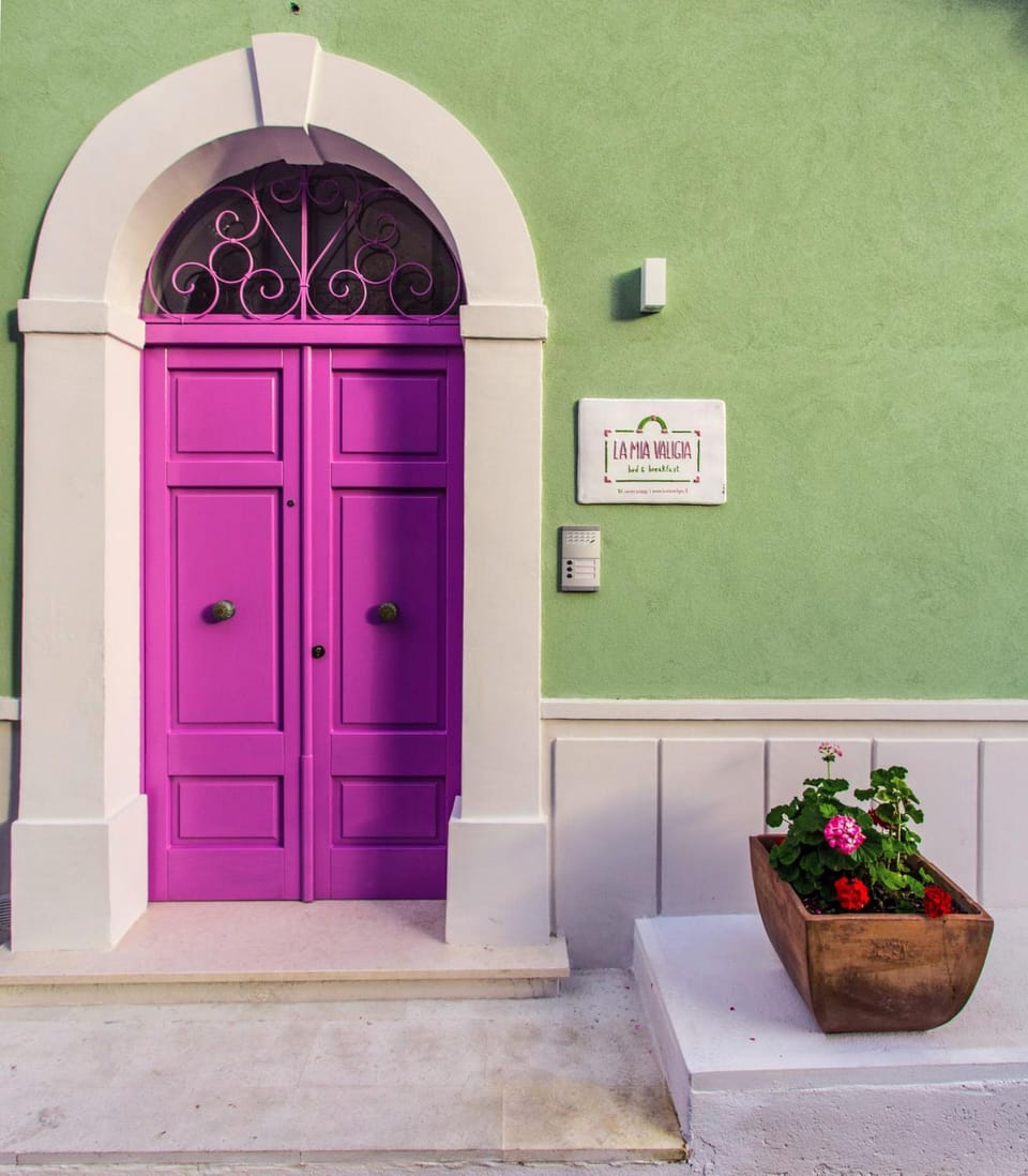 Facade/entrance, Property logo or sign