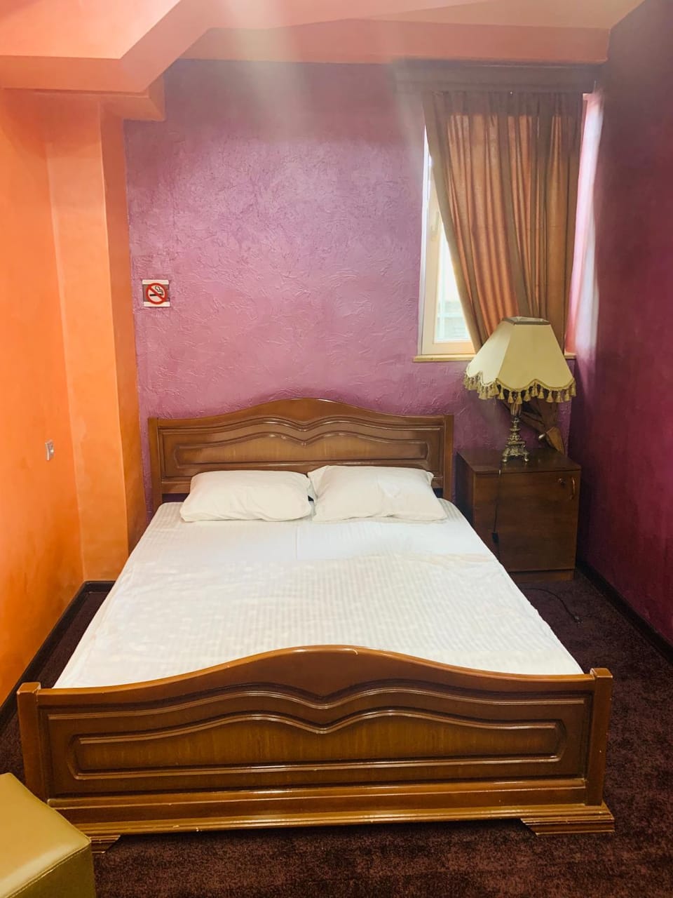 Bed, Photo of the whole room, Decorative detail