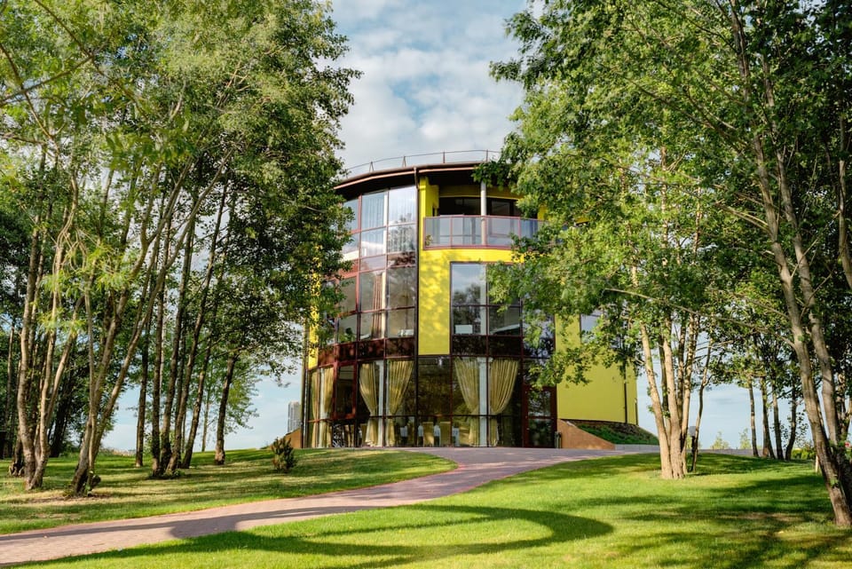 Property building, Garden