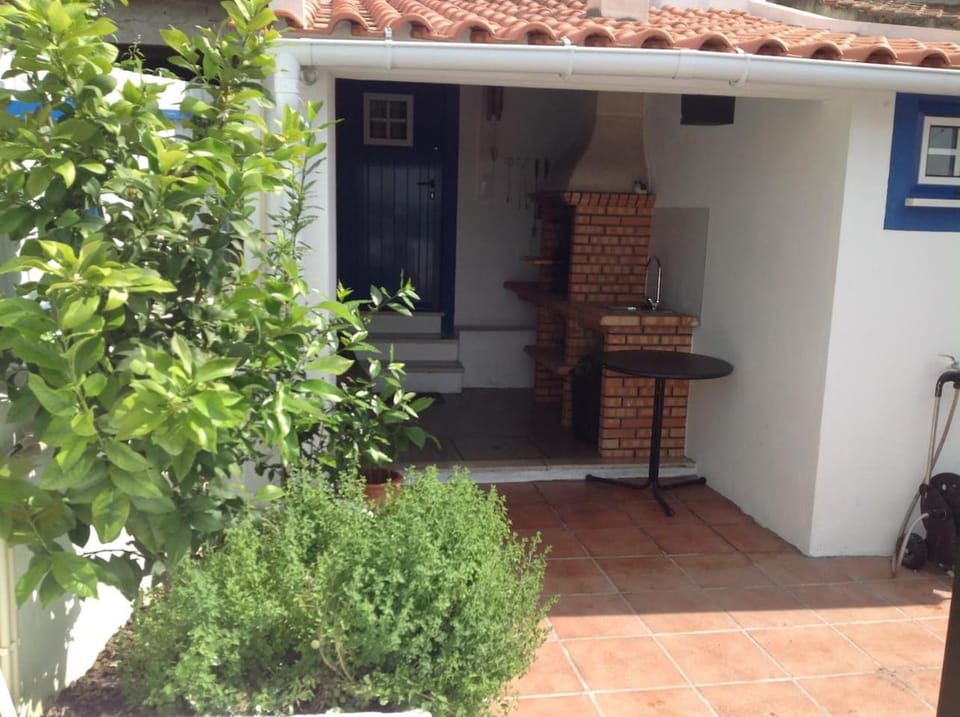BBQ facilities, Garden