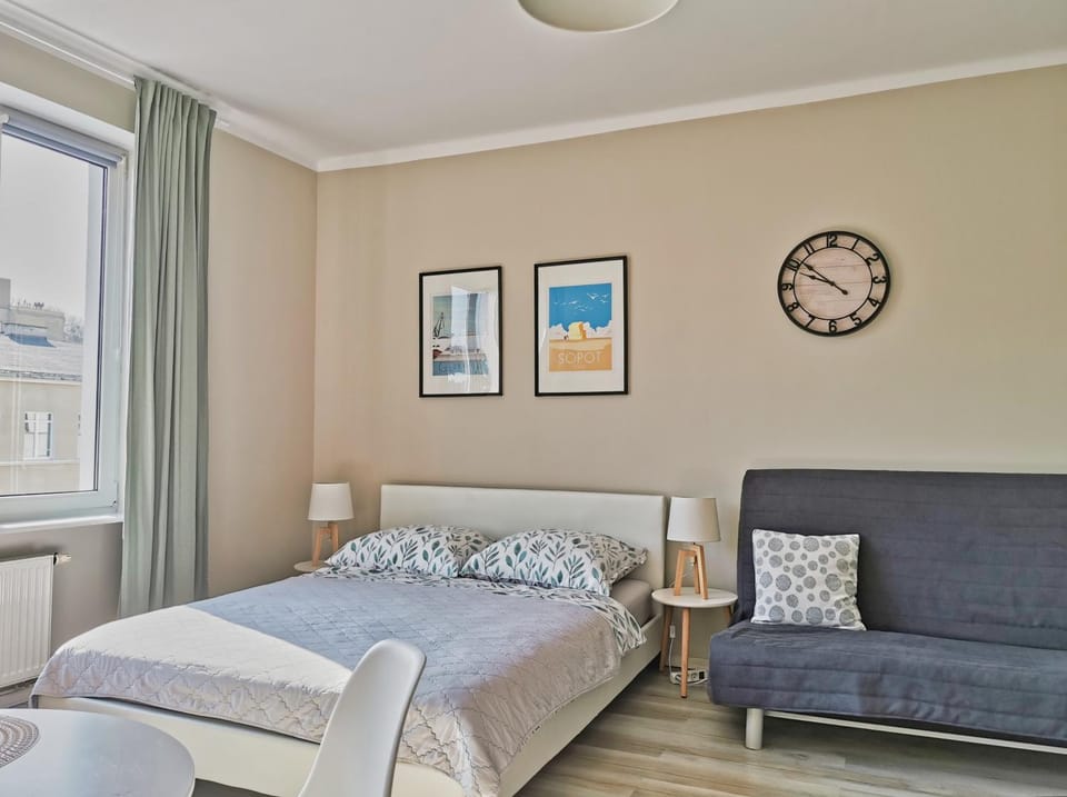 Dobranocka Studio Gdynia Świętojańska Apartment in Pomeranian Voivodeship