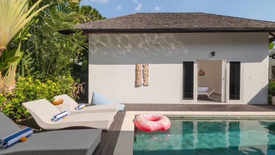 Villa Hiburan 2 by Villa Finder Villa in North Kuta