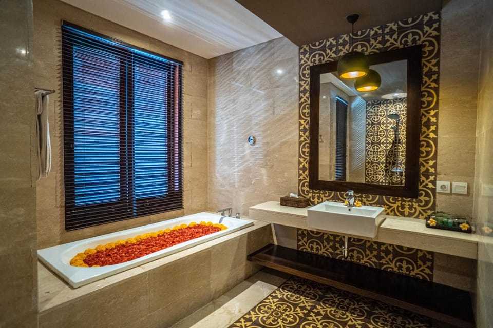 Bathroom, Bath