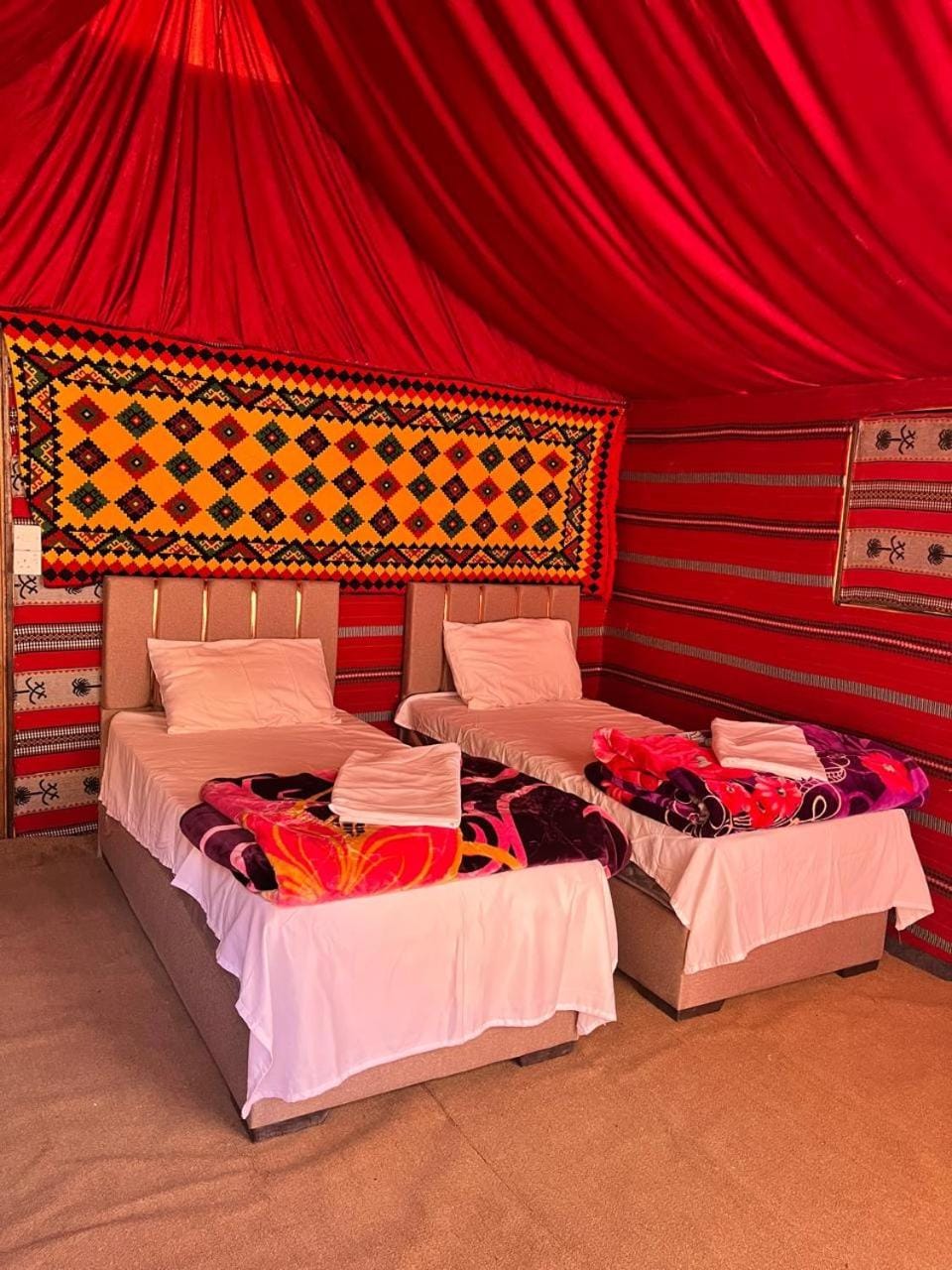 moon city camp with sunrise Bed and Breakfast in South District