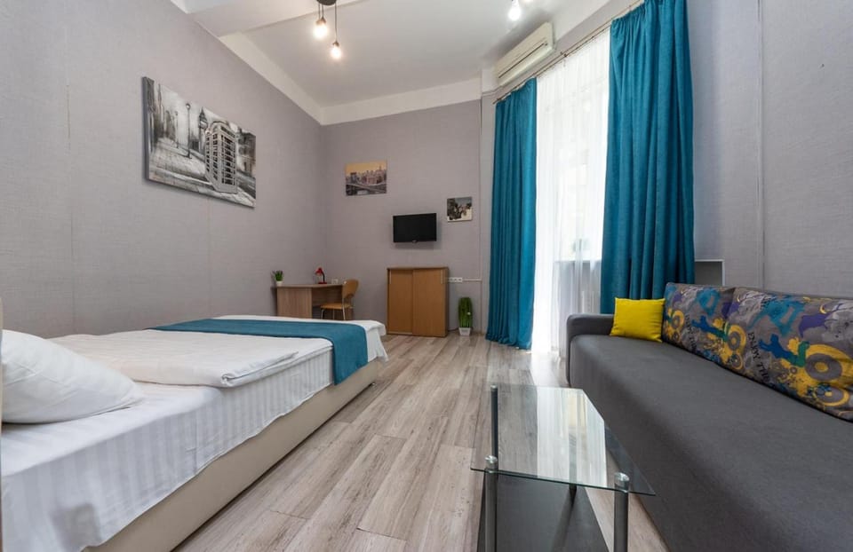 Art Apartment in Maidan Apartment in Kiev City - Kyiv