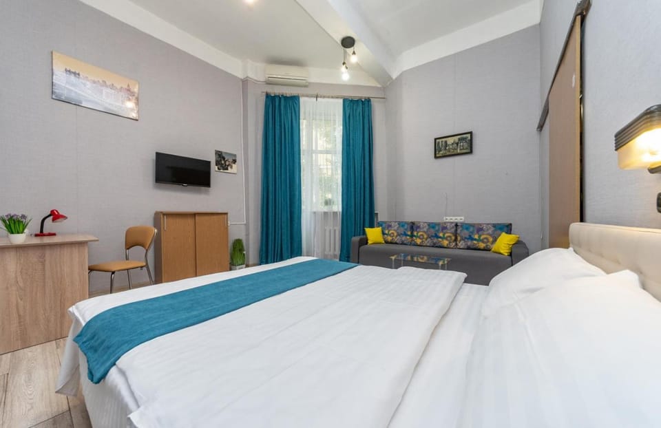 Art Apartment in Maidan Apartment in Kiev City - Kyiv