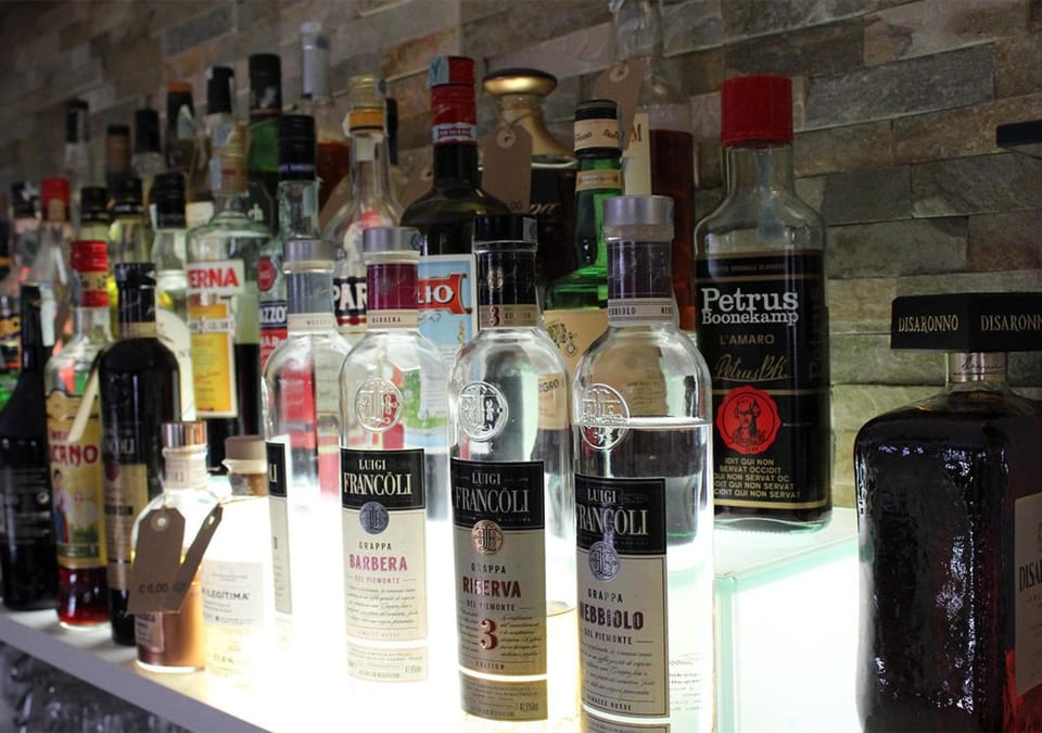 Lounge or bar
