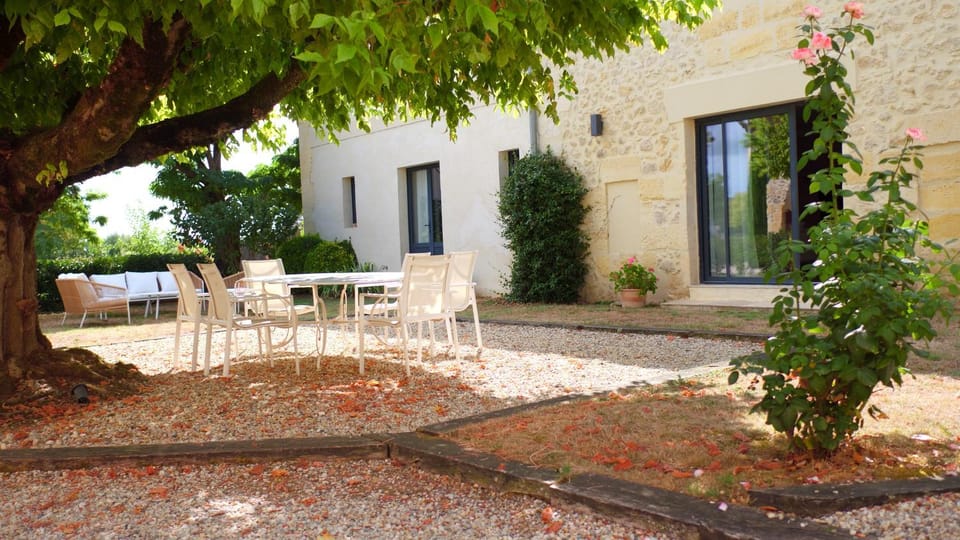 Patio, Balcony/Terrace