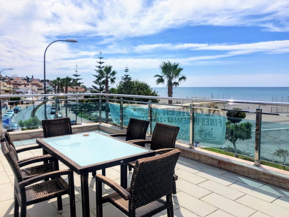 Balcony/Terrace, Beach, Sea view