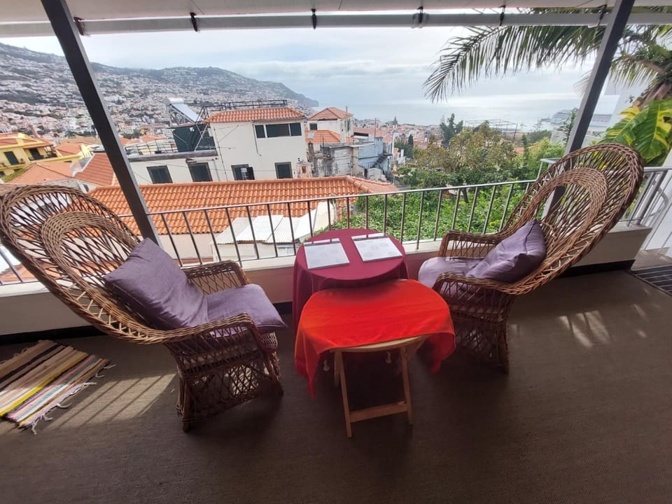 Seating area, Dining area, City view, Mountain view, Sea view, Sunrise