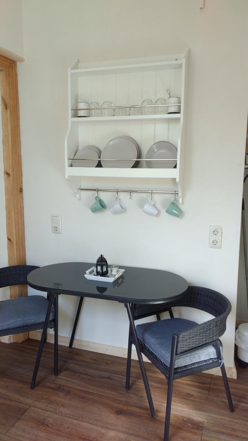 Food close-up, Food close-up, Photo of the whole room, Decorative detail, Decorative detail, Dining area, On site