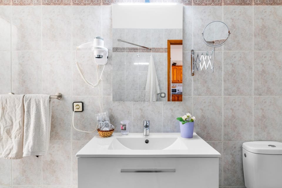 Bathroom, Living room