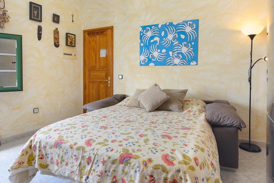 Living room, Bedroom