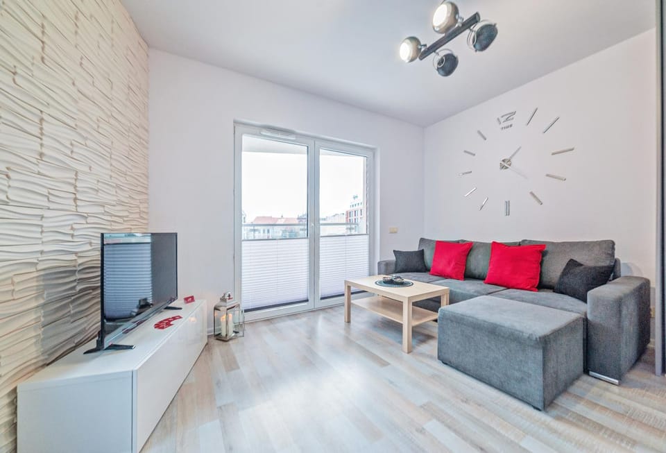 TV and multimedia, Balcony/Terrace, Living room