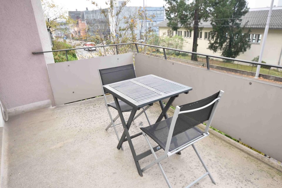 Property building, Balcony/Terrace