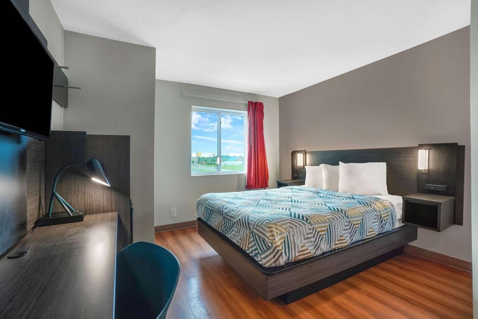 Photo of the whole room, On site