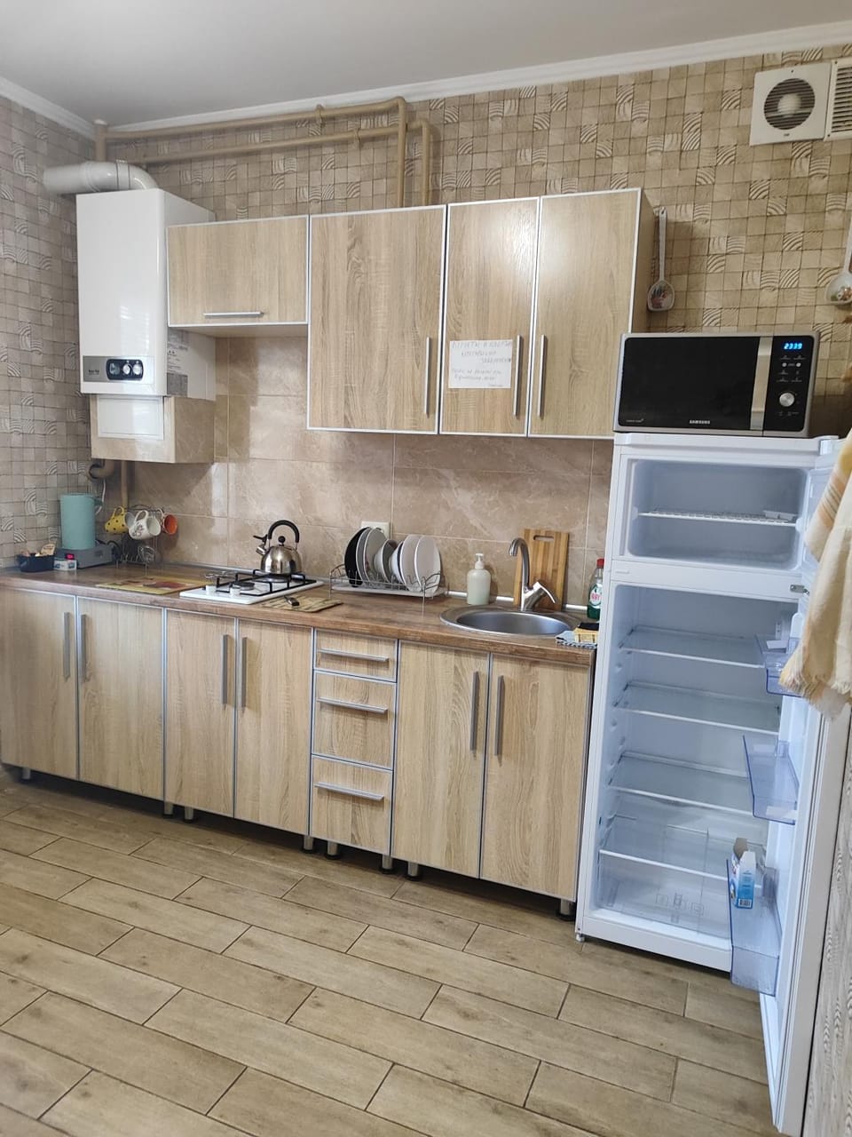 Апартаменти ЦЕНТР новобудова поруч "Перша аптека, Плаза Apartment in Ukraine