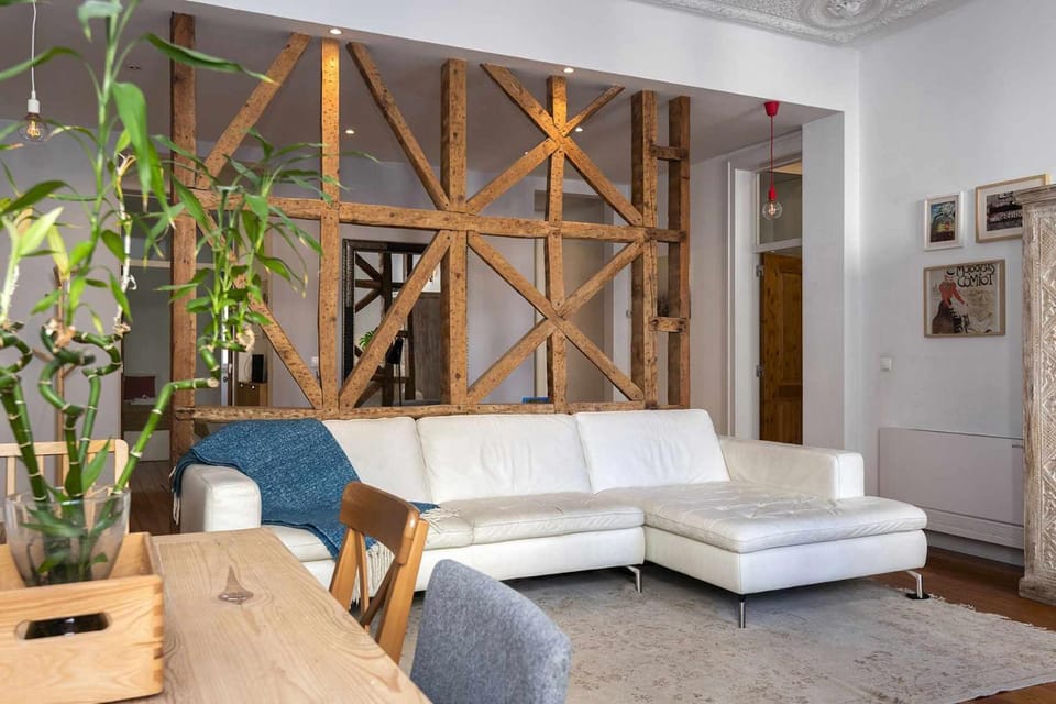 Communal lounge/ TV room, Living room