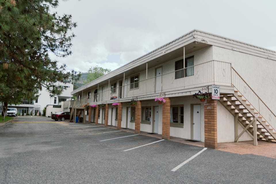 Beachside Motel Motel in Penticton