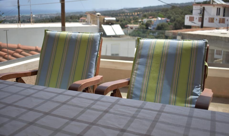 Smaragda's Maisonette House in Crete