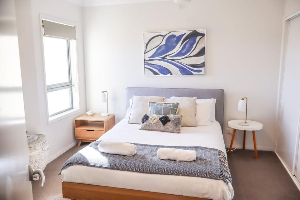 Breakers Unit 2 12- Ocean Views - Stone Real Estate Yamba Apartment in Yamba