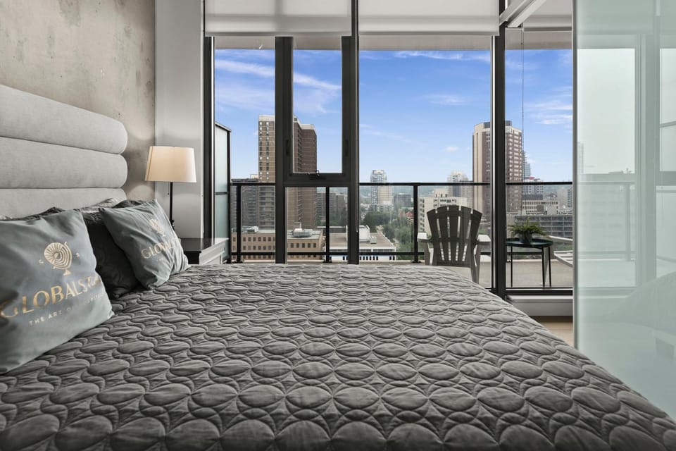 Bed, View (from property/room), Balcony/Terrace, Bedroom