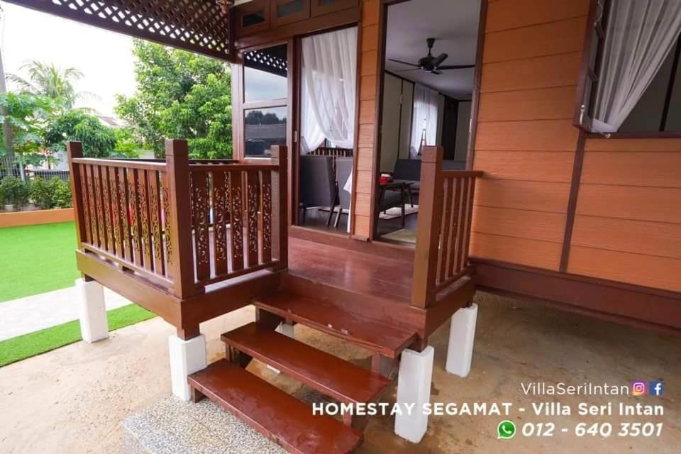 Homestay Segamat - Villa Seri Intan House in Johor