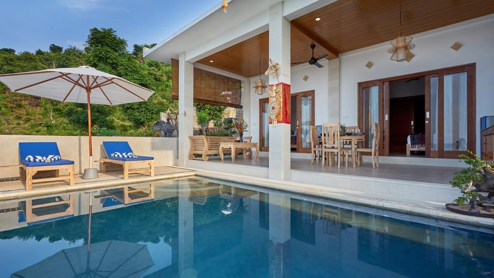 Property building, Swimming pool