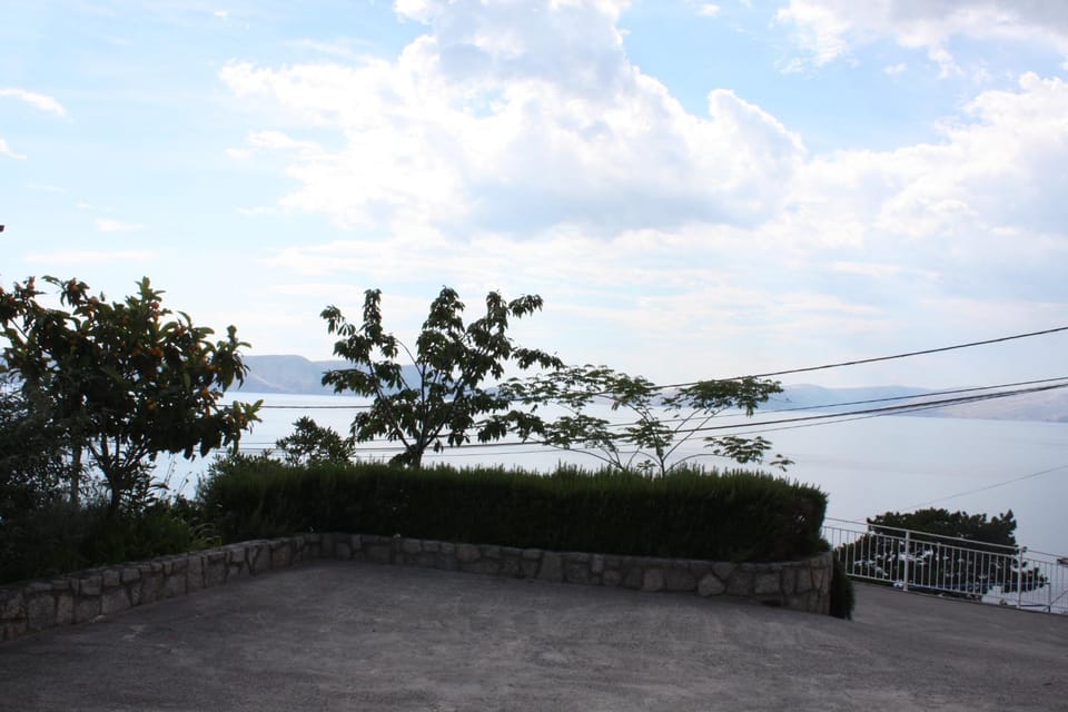 Photo of the whole room, Sea view, Parking