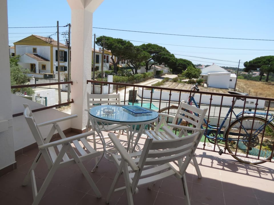 Off site, Natural landscape, View (from property/room), Balcony/Terrace