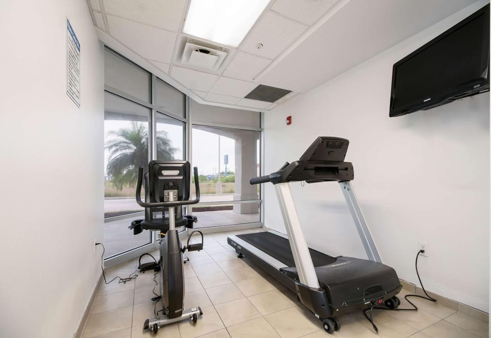 TV and multimedia, Fitness centre/facilities, On site