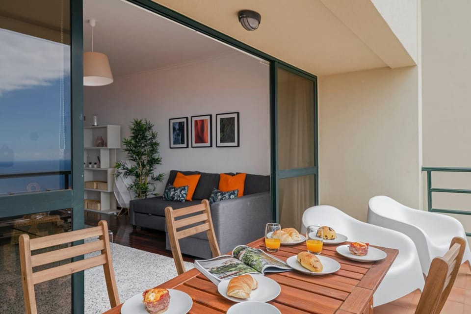 Balcony/Terrace, Living room, Dining area