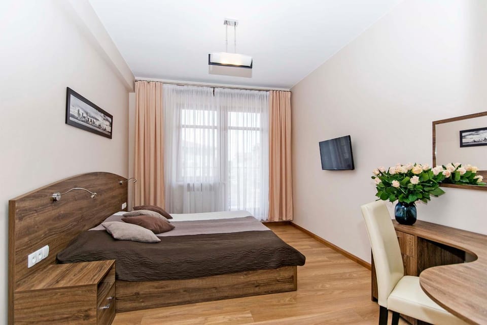 Seating area, Bedroom
