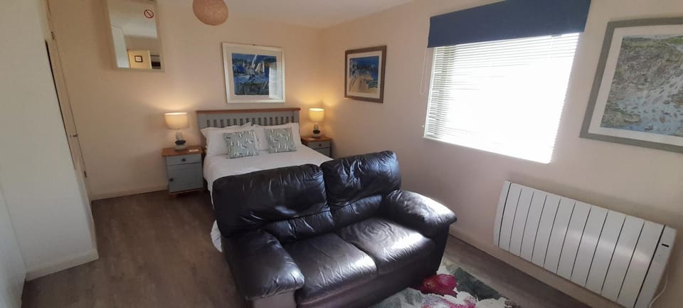 Farriers Apartment in Dartmouth