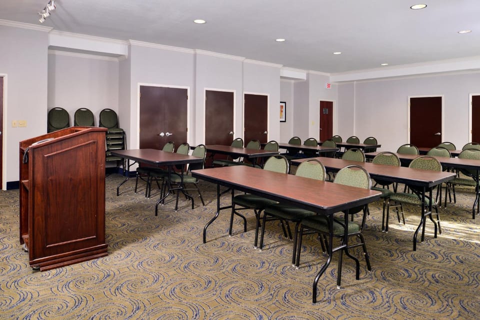Meeting/conference room