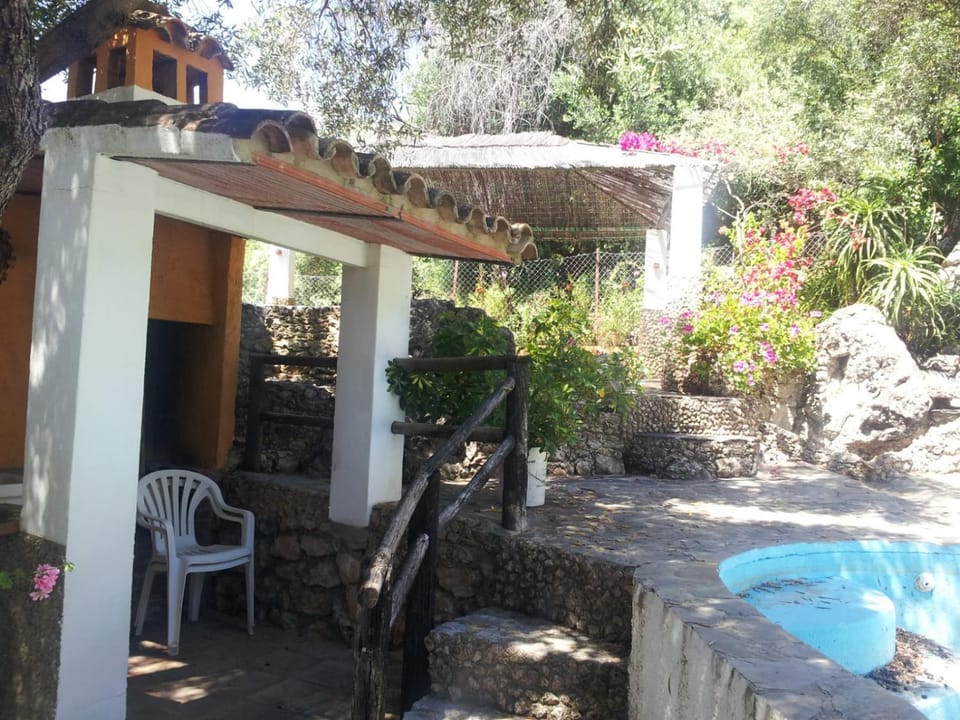CASA EL CERRO Chalet in Sierra de Cádiz