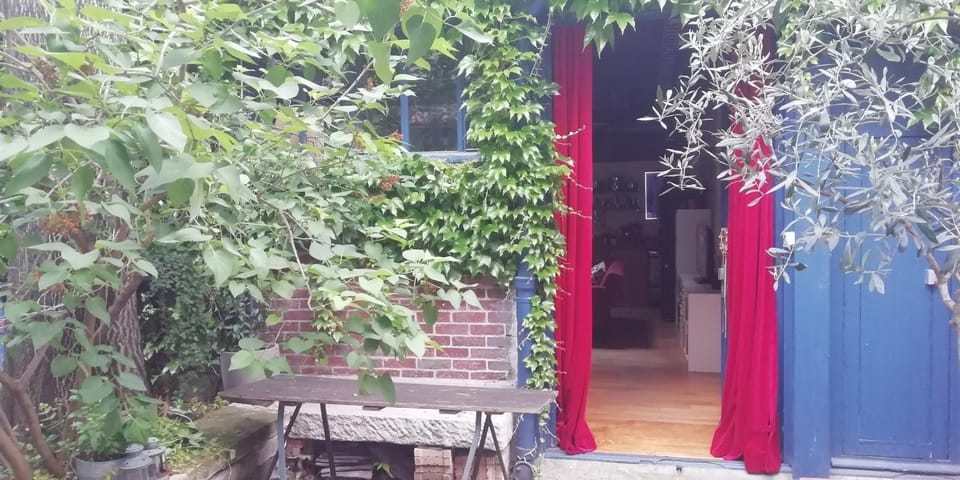 Patio, Garden, Dining area, Garden view
