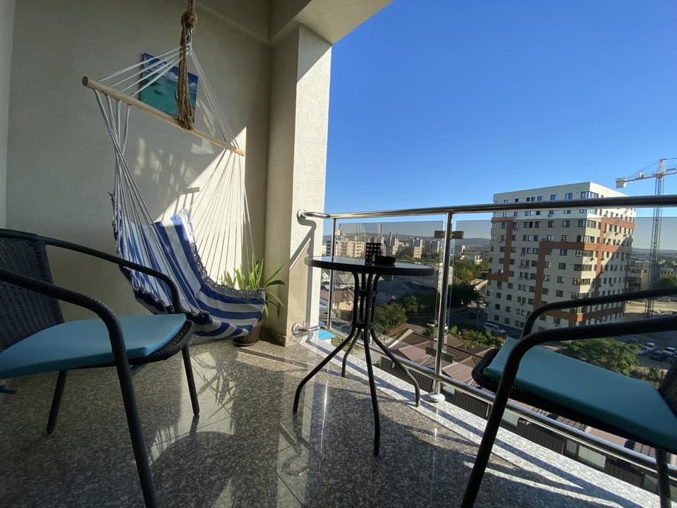 Coffee/tea facilities, Balcony/Terrace