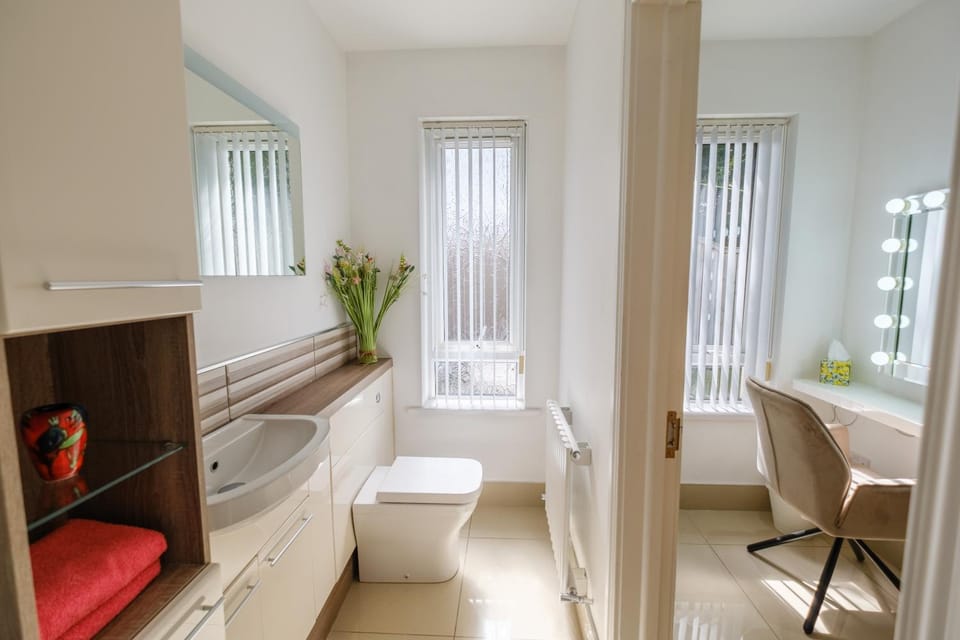 Clanrye House Guest Accommodation Bed and Breakfast in Newry