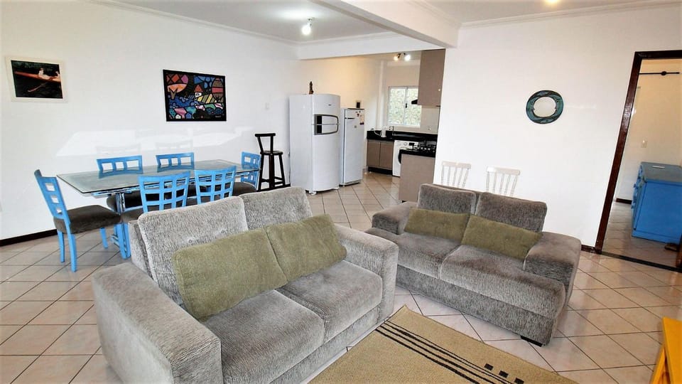 TV and multimedia, Living room, Dining area