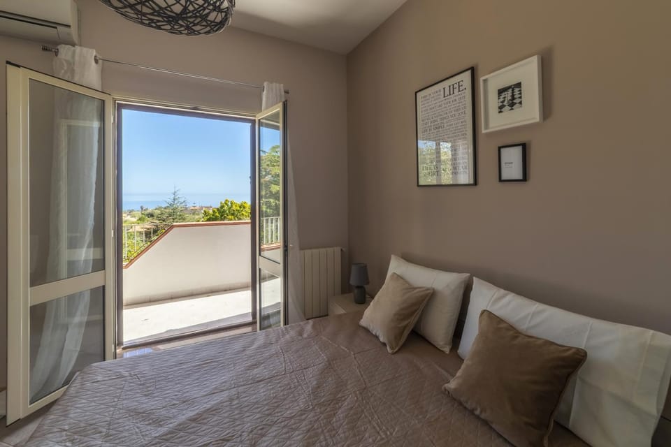 SICULI HORTIS SEA HOME - Villa - Jacuzzi - Air Conditioning - Free Parking - Video Surveillance & Alarm System Villa in Sicily
