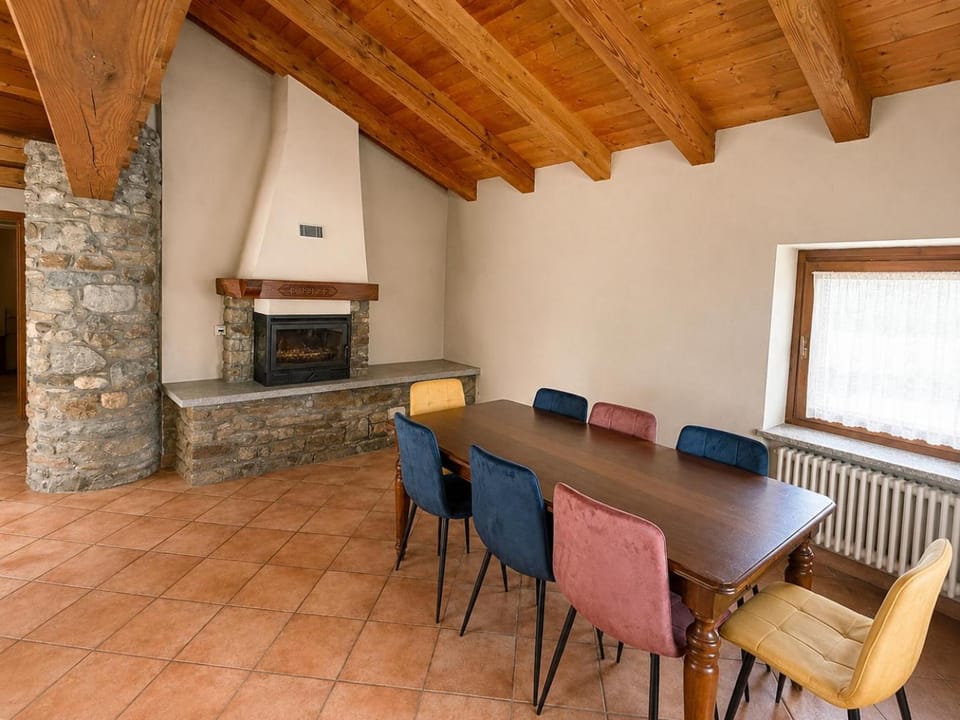le vieux grenier Bed and Breakfast in Aosta Valley, Italy