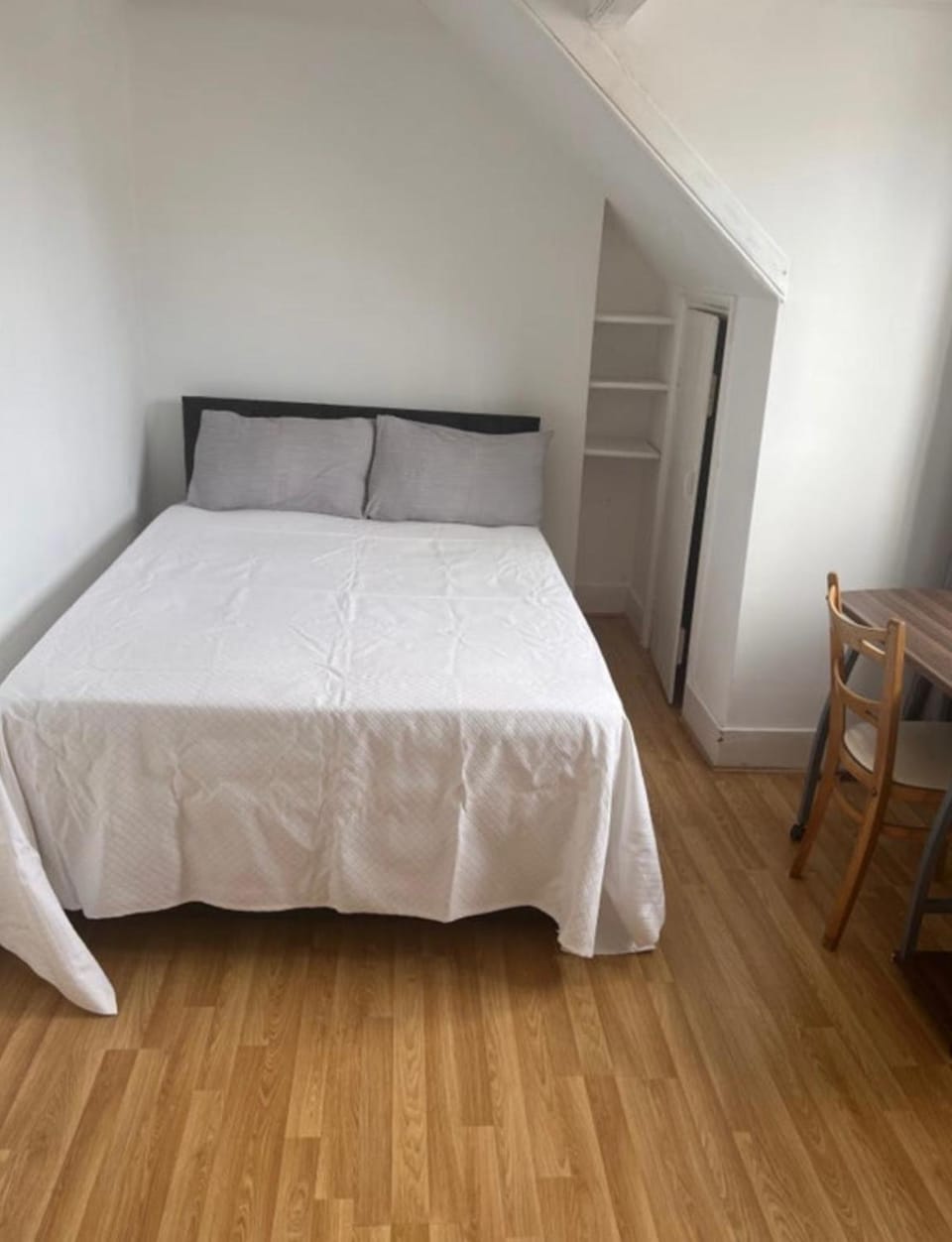 Cliftonville Approach Apartment in Margate