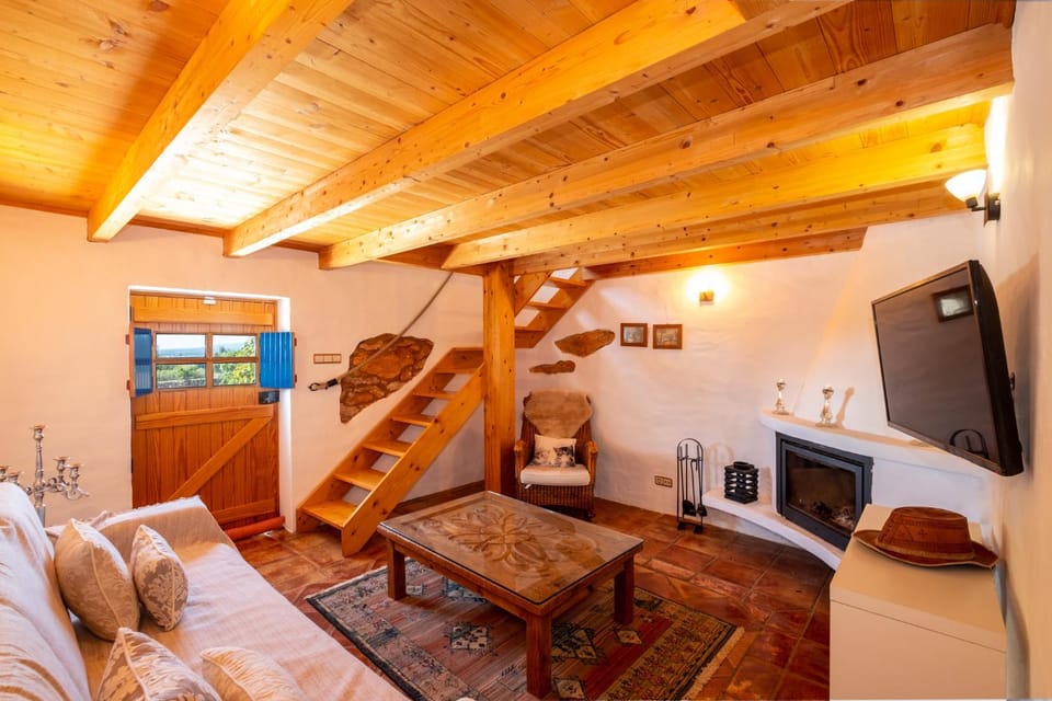 Villa Monte Algarvio - Private Heated Pool - wifi Villa in Faro District